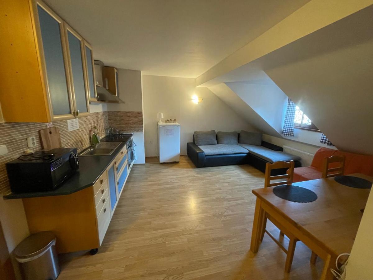 Apartman Alva 3 Mikulov Exterior foto